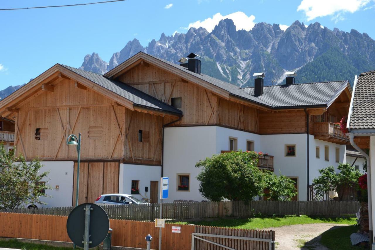 Mutznhof Villa Dobbiaco Bagian luar foto